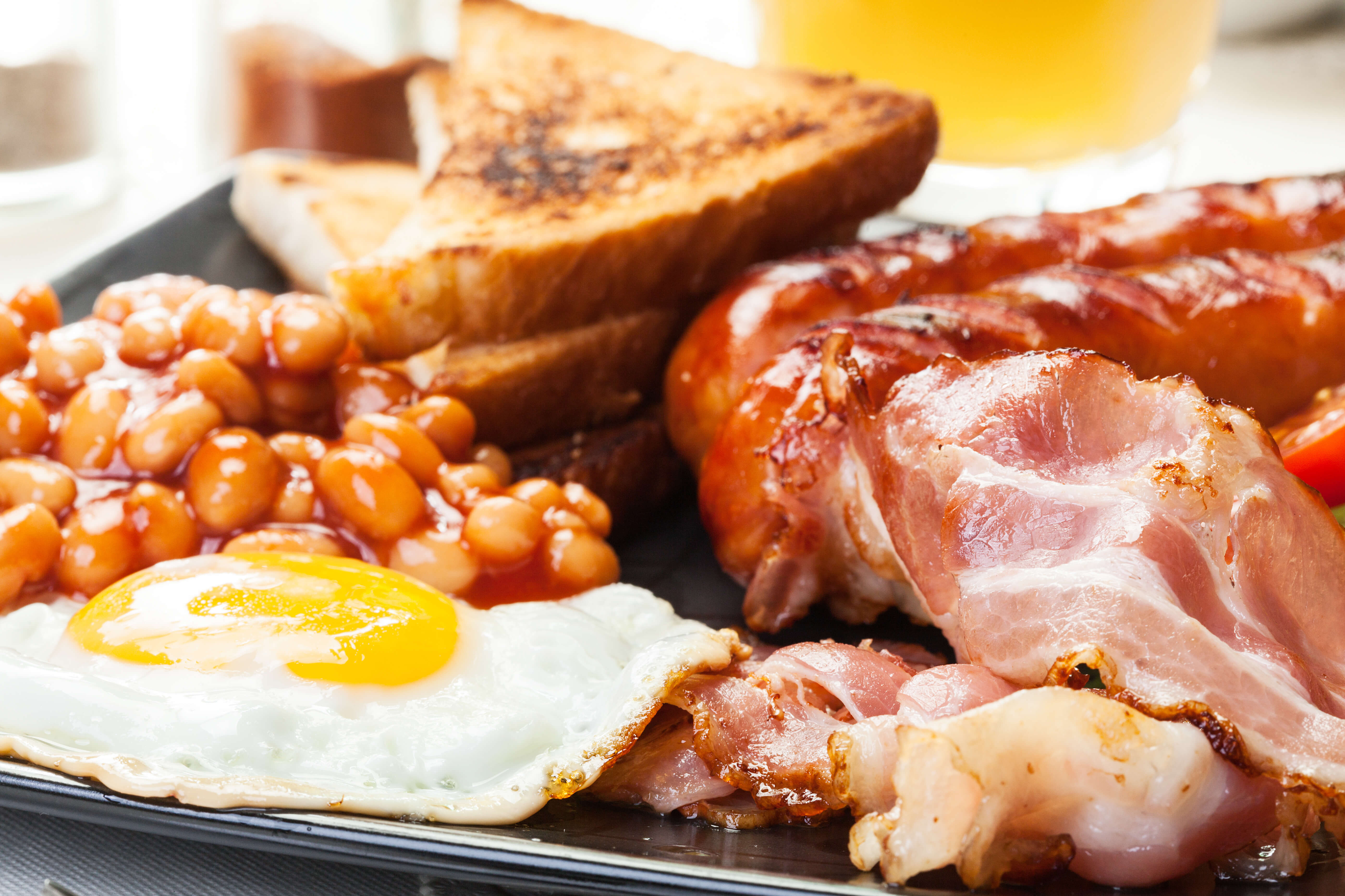 photo of breakfast items on a plate